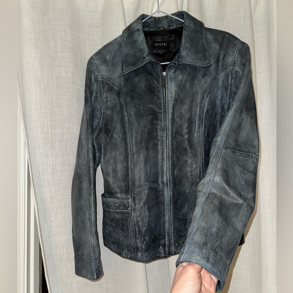Vintage GUESS distressed black 100% Leather Jacket - size L - Picture 2 of 13
